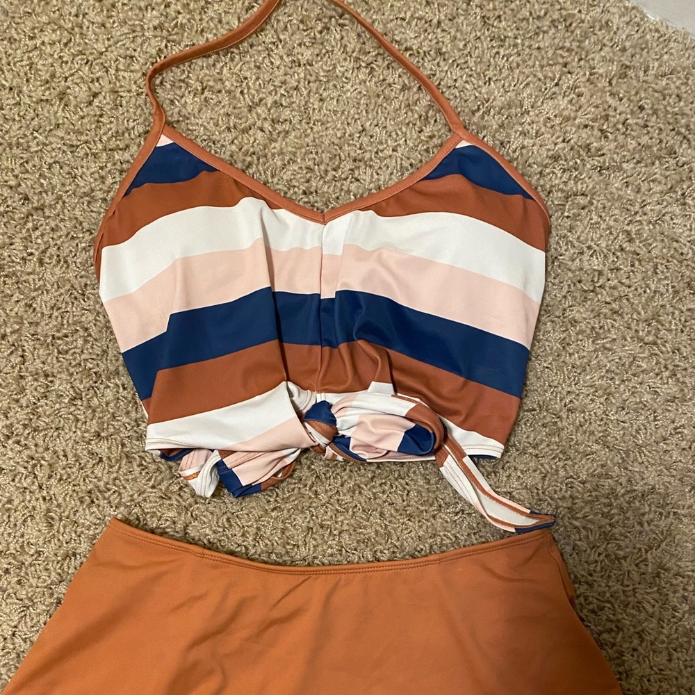 Kortni jeane wrap top